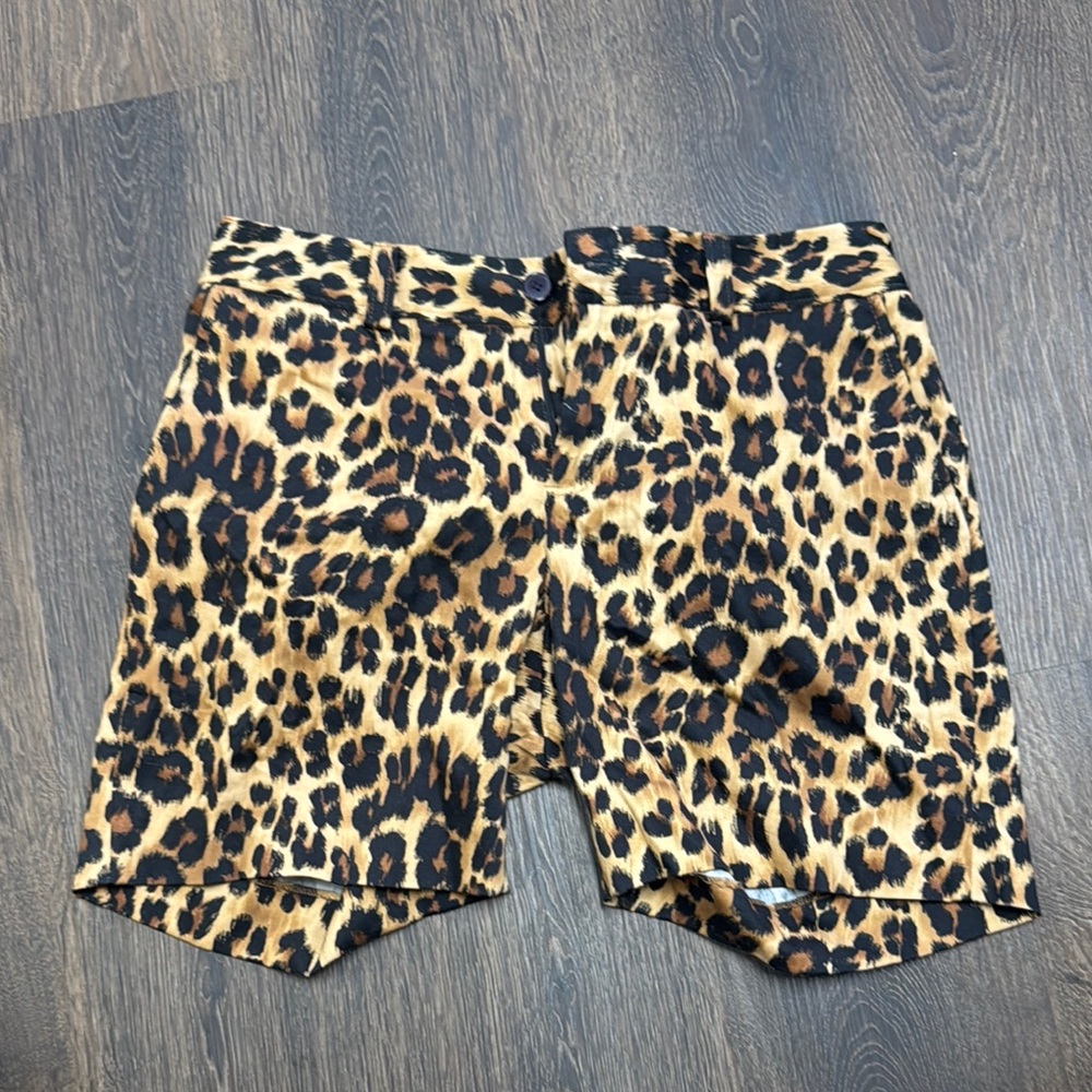 Cremieux women’s cheetah shorts